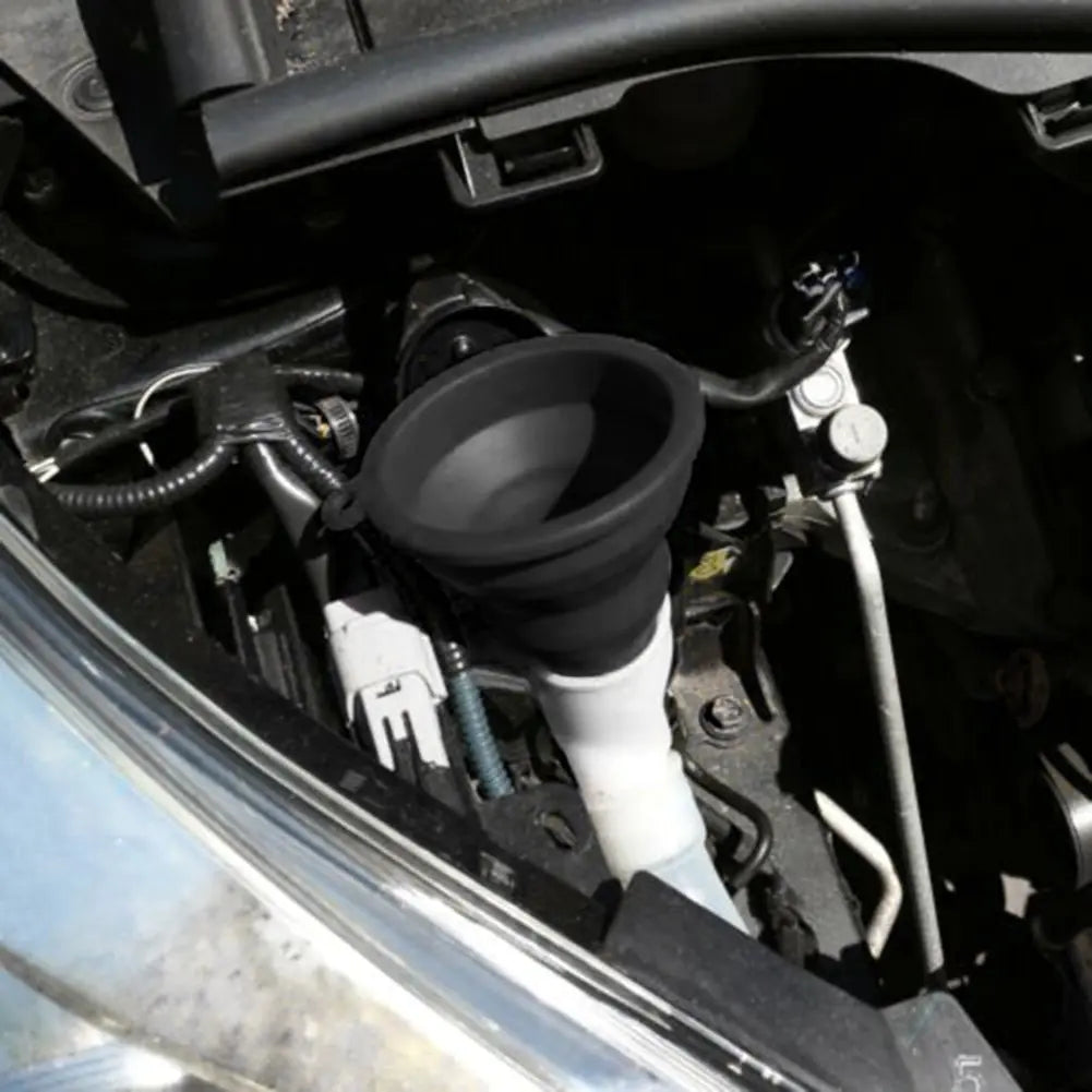 Entonnoir pour Moteur de Voiture